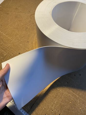 PVC-Lamelle weiß, deckend, Meterware, 30 cm, 3 mm